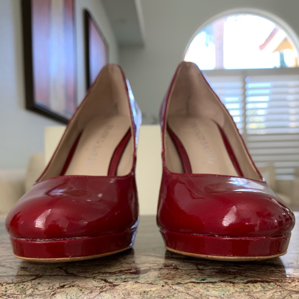 Red pumps - Picture 5 of 5
